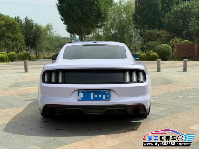 17年福特野马轿车抵押车出售