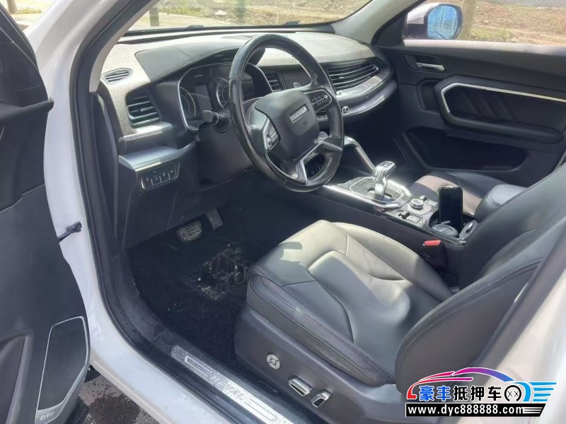 17年长城哈弗H6轿车抵押车出售