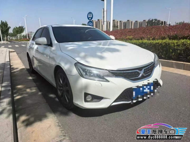 13年丰田锐志轿车抵押车出售