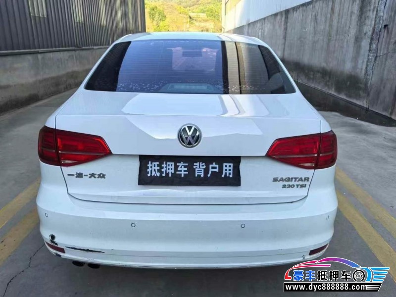16年大众速腾轿车抵押车出售