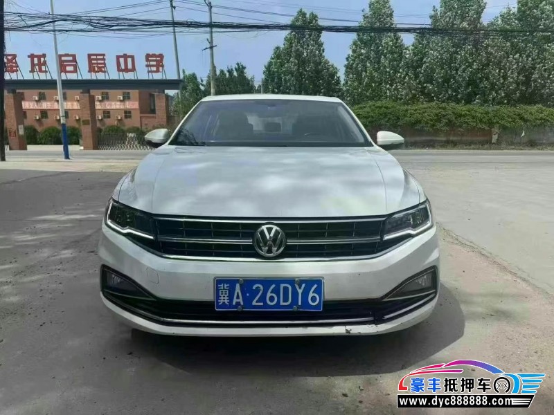 19年大众宝来轿车抵押车出售