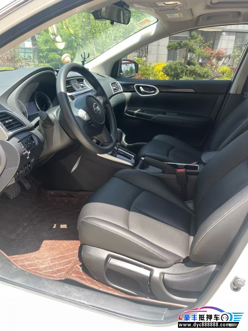 21年日产轩逸轿车抵押车出售