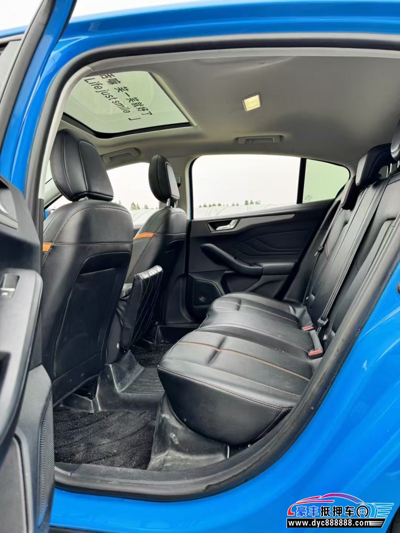 23年福特福克斯轿车抵押车出售