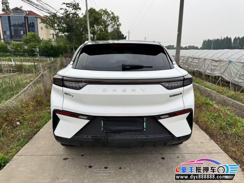 24年奇瑞舒享家轿车抵押车出售