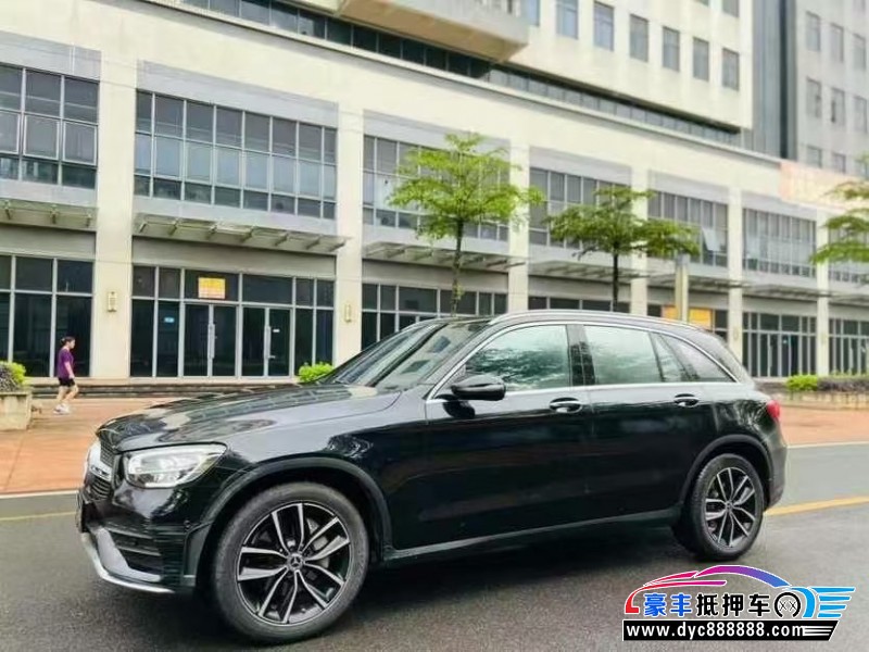 21年奔驰GLC轿车抵押车出售