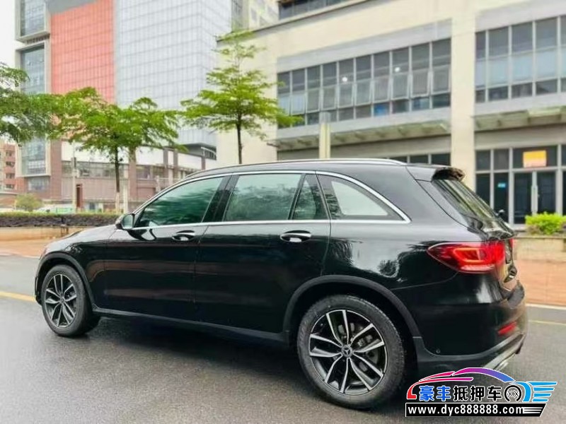 21年奔驰GLC轿车抵押车出售