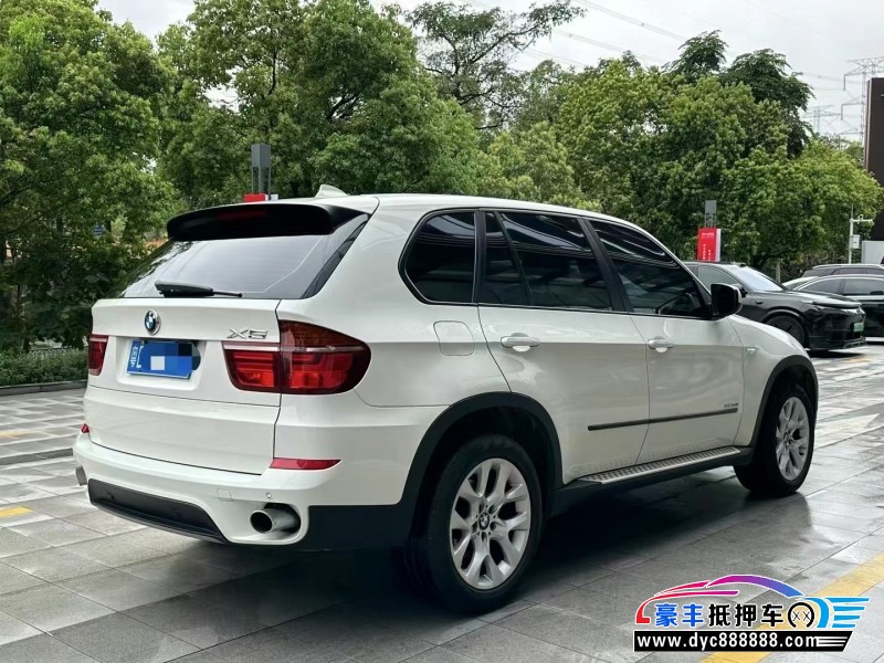 14年宝马X5轿车抵押车出售