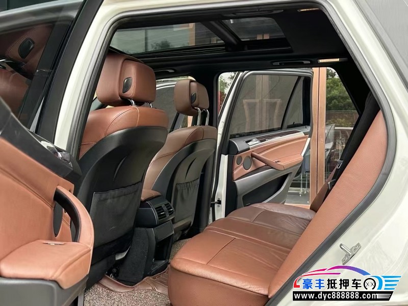 14年宝马X5轿车抵押车出售