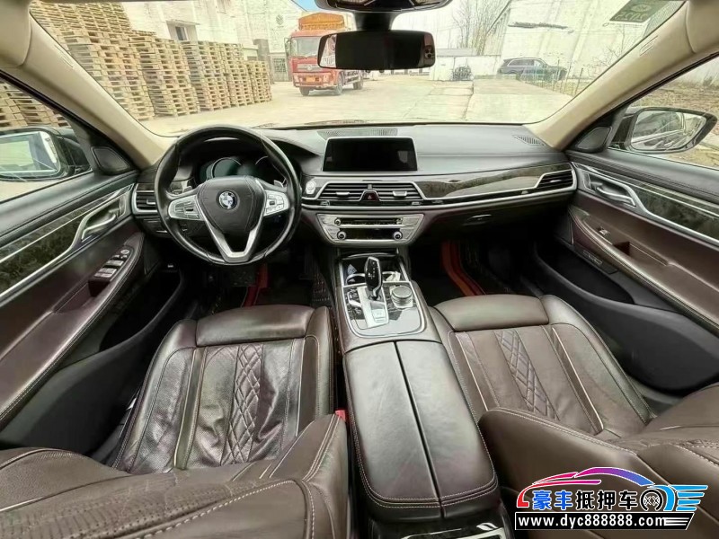 17年宝马7系轿车抵押车出售