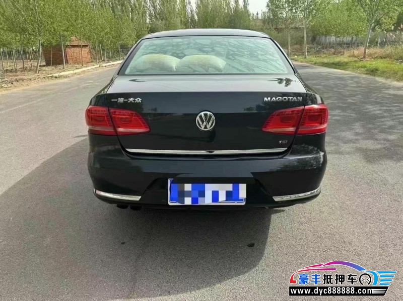 13年大众迈腾轿车抵押车出售