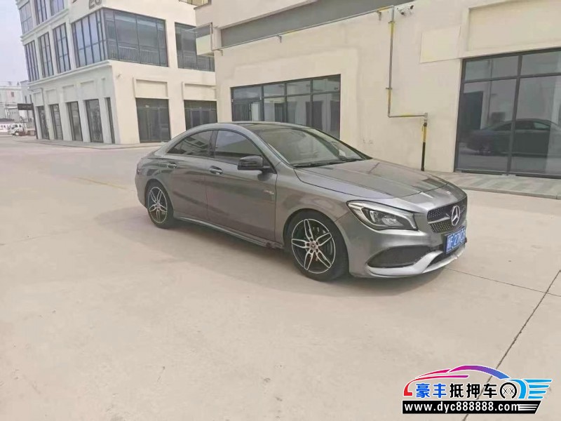 18年奔驰CLA轿车抵押车出售