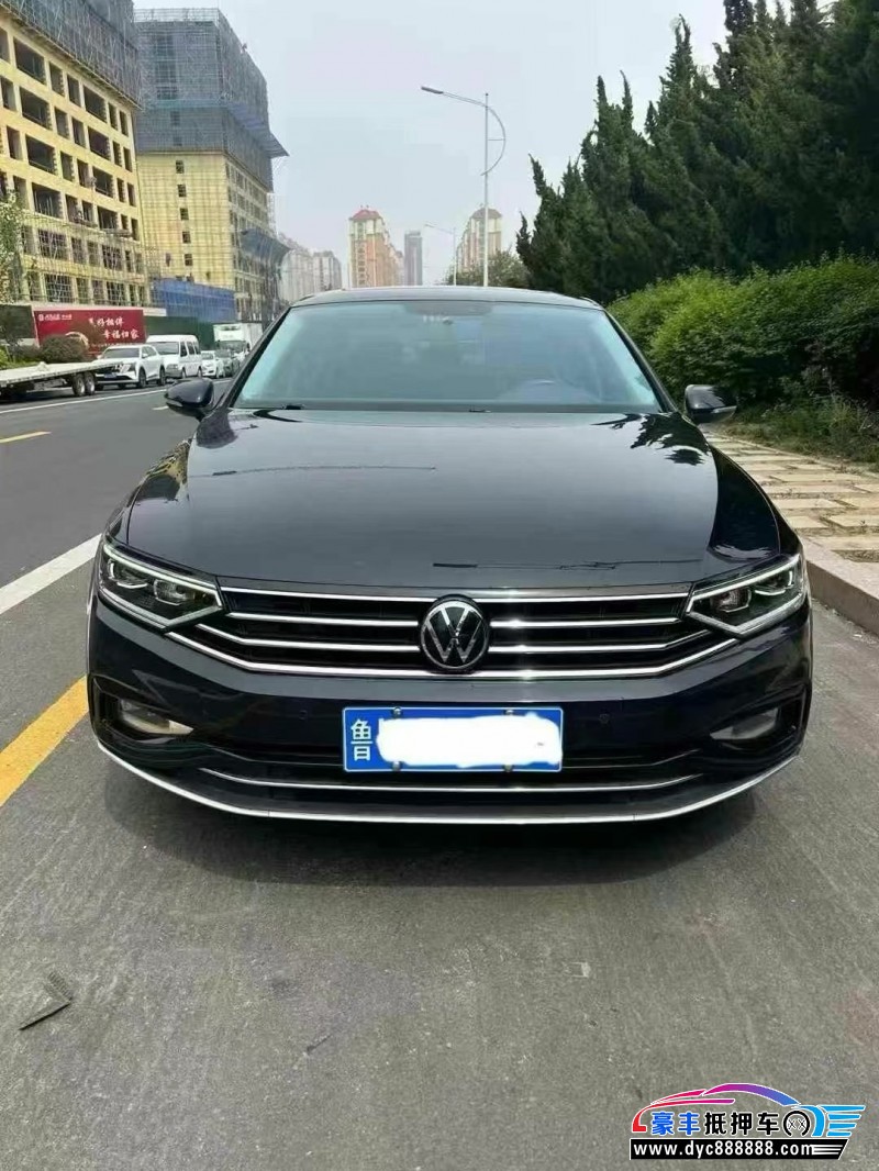 21年大众迈腾轿车抵押车出售