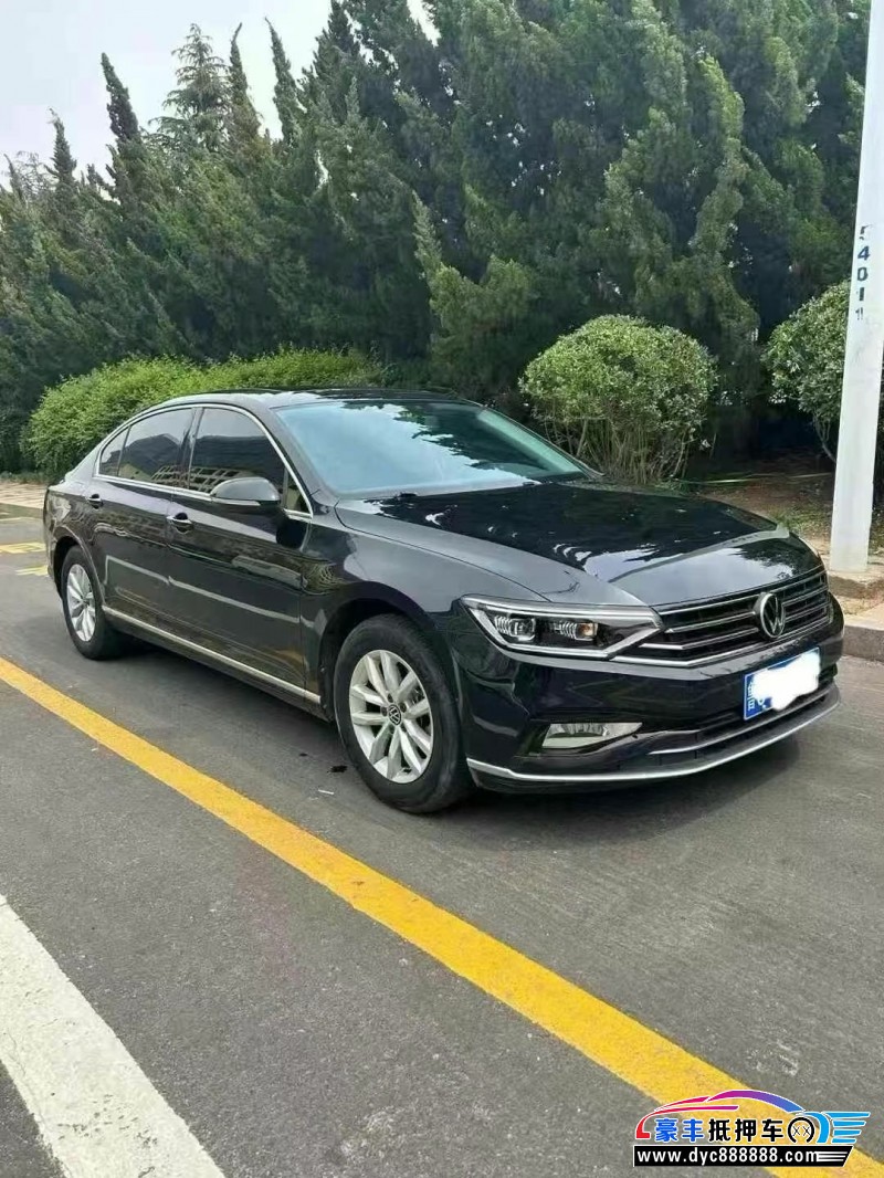 21年大众迈腾轿车抵押车出售