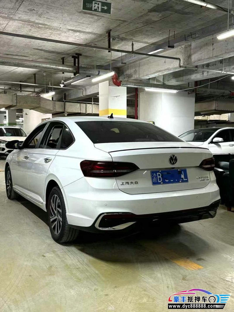 22年大众朗逸轿车抵押车出售
