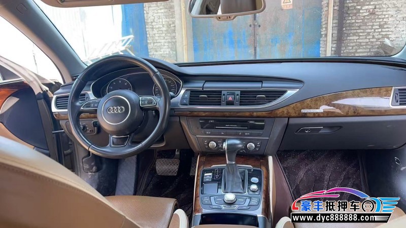 15年奥迪A7轿车抵押车出售