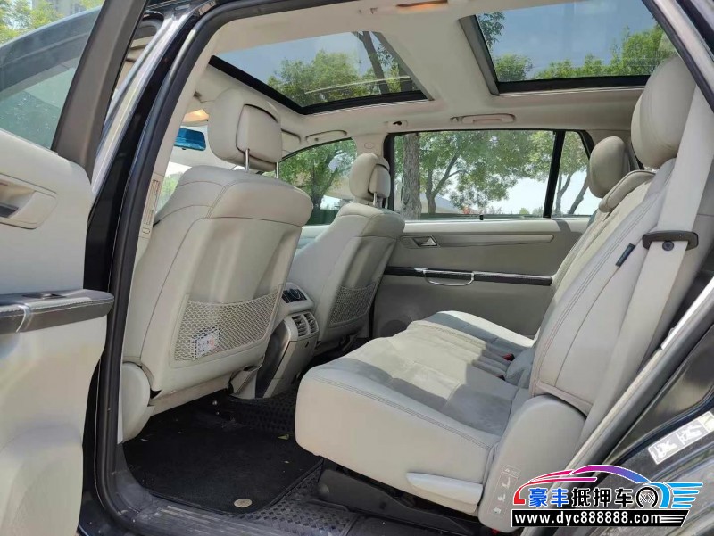 16年奔驰RSUV抵押车出售