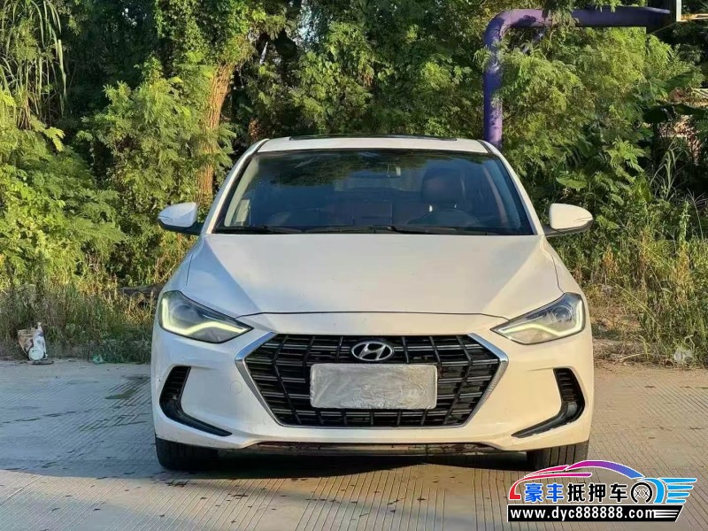 20年现代领动轿车抵押车出售