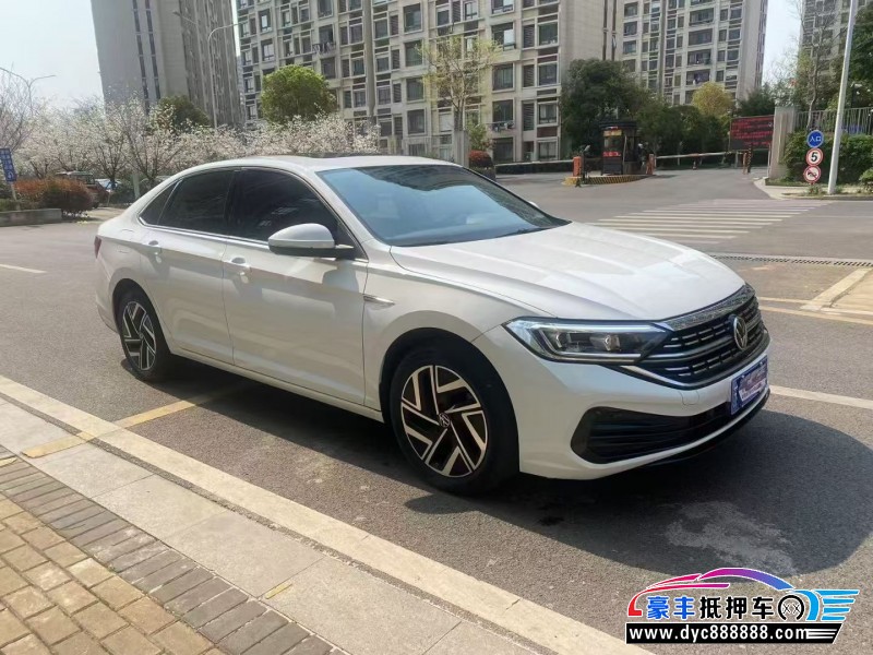 23年大众速腾轿车抵押车出售