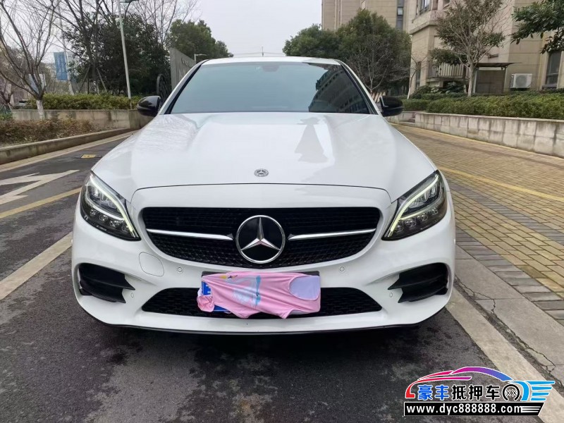 20年奔驰C轿车抵押车出售