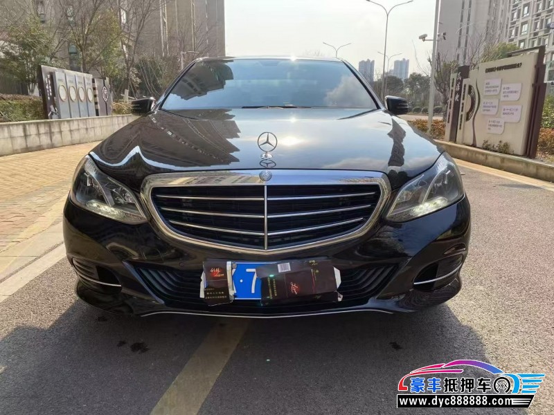 15年奔驰E轿车抵押车出售