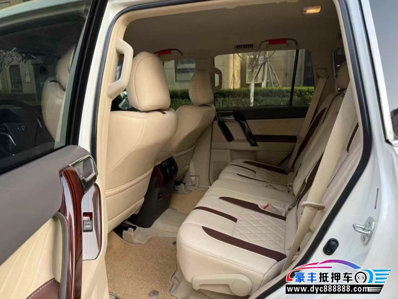 24年丰田普拉多（霸道）轿车抵押车出售