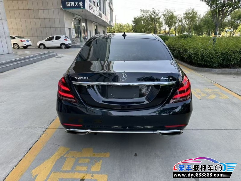 19年奔驰S轿车抵押车出售