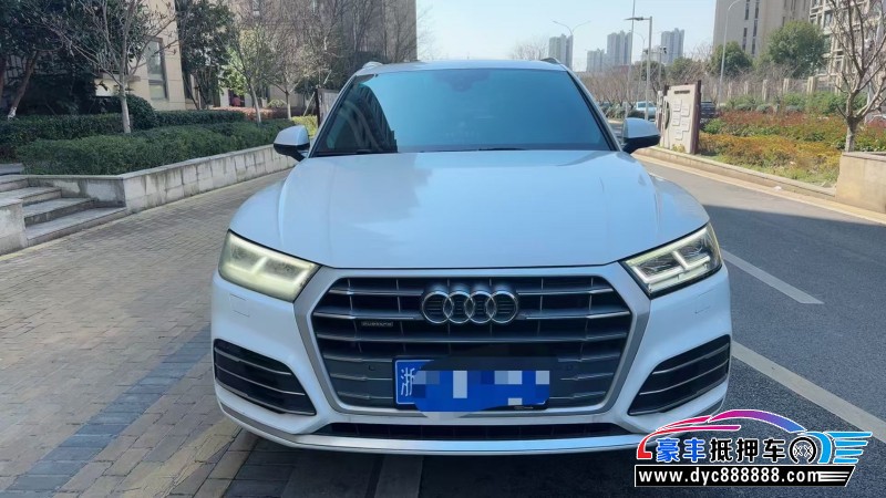 20年奥迪Q5轿车抵押车出售