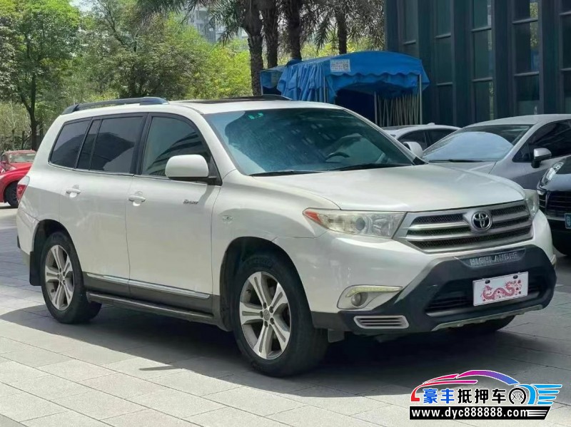 13年丰田汉兰达轿车抵押车出售