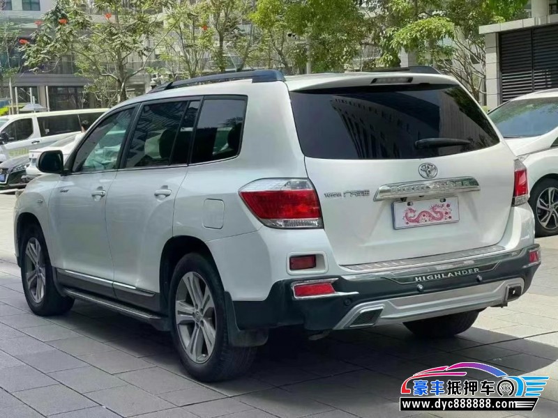 13年丰田汉兰达轿车抵押车出售