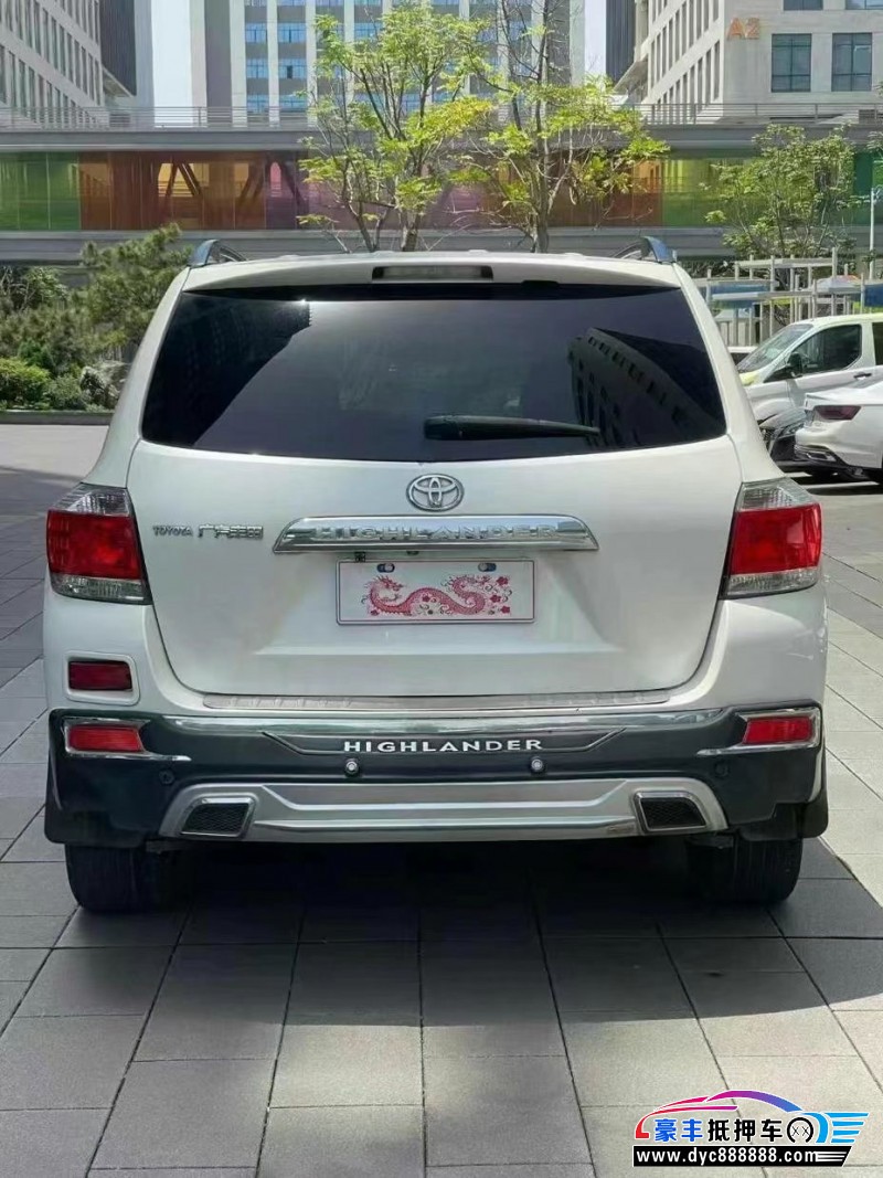 13年丰田汉兰达轿车抵押车出售