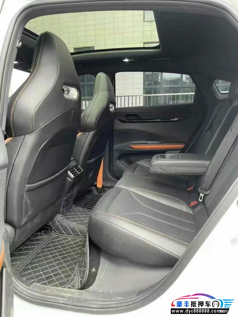 23年长安长安UNI轿车抵押车出售