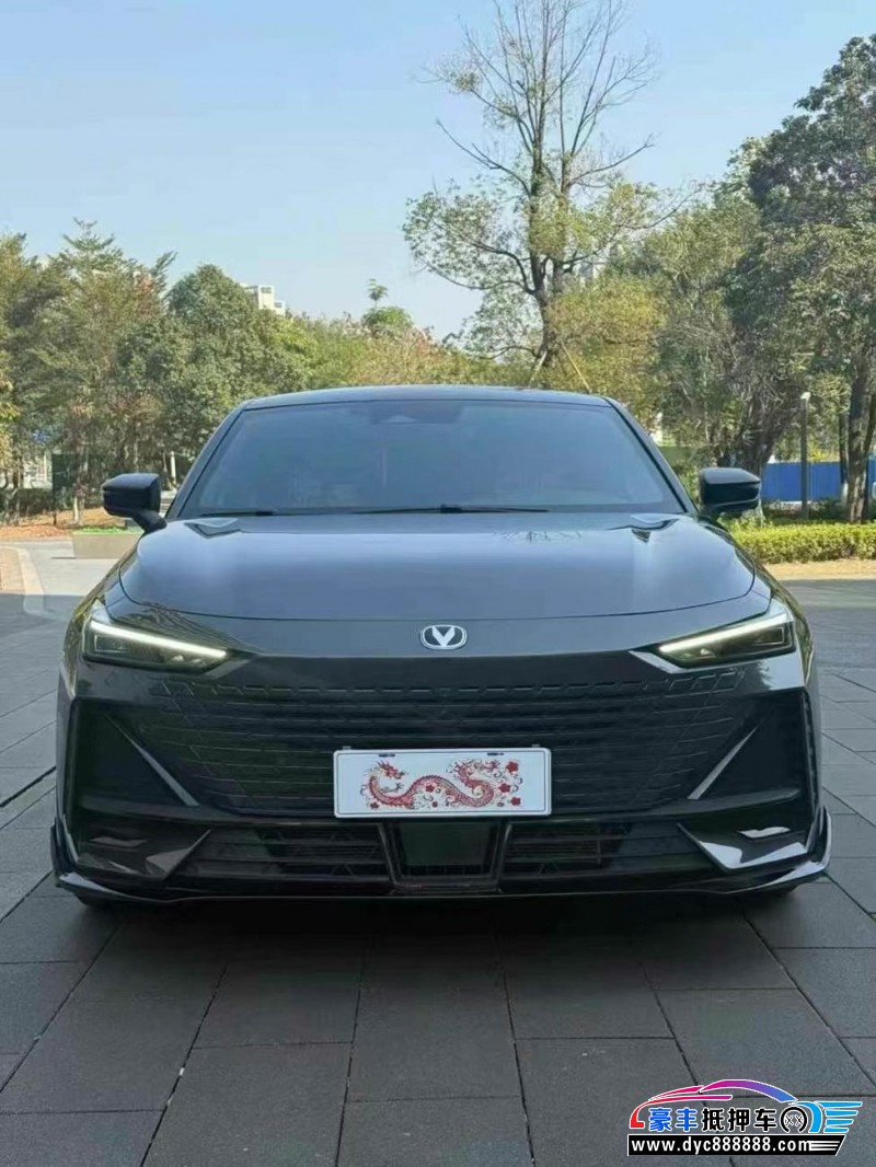 24年长安长安UNI轿车抵押车出售