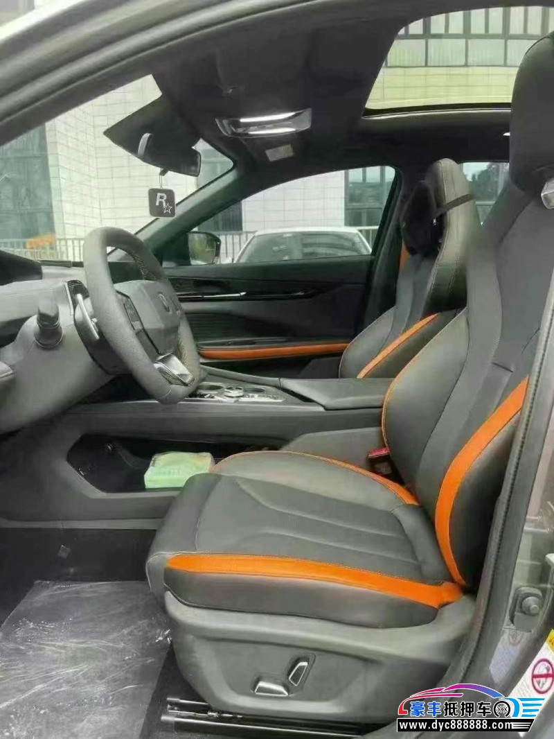 23年长安长安UNI轿车抵押车出售