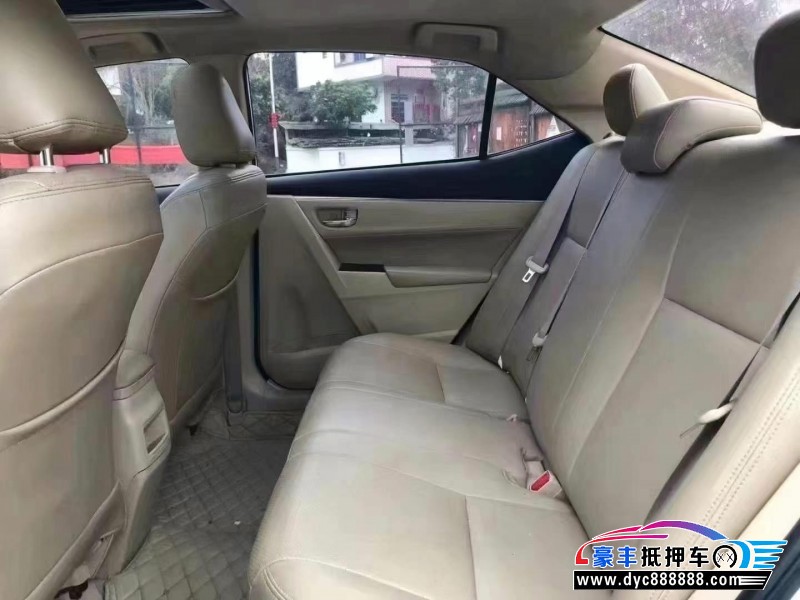 15年丰田卡罗拉轿车抵押车出售