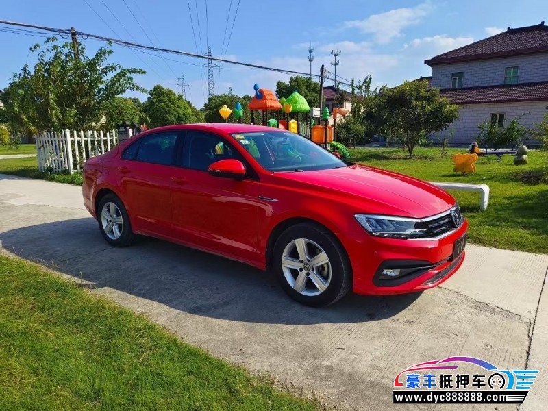 21年大众凌渡轿车抵押车出售