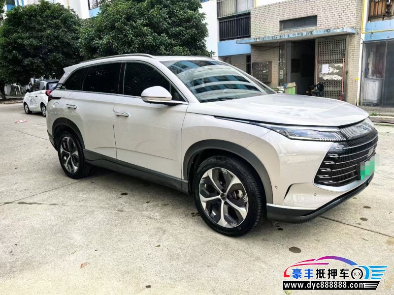 23年比亚迪护卫舰轿车抵押车出售