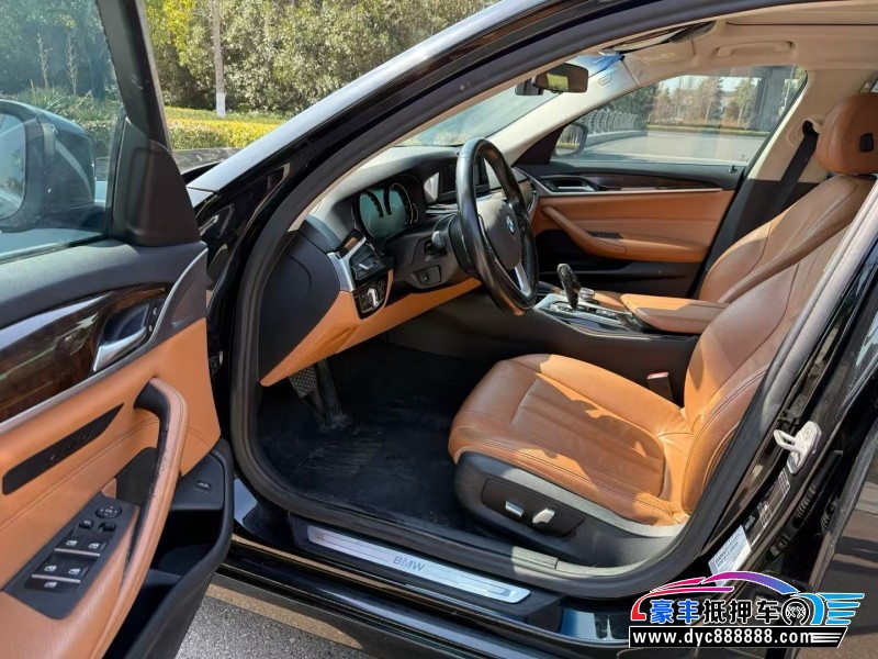 18年宝马5系轿车抵押车出售