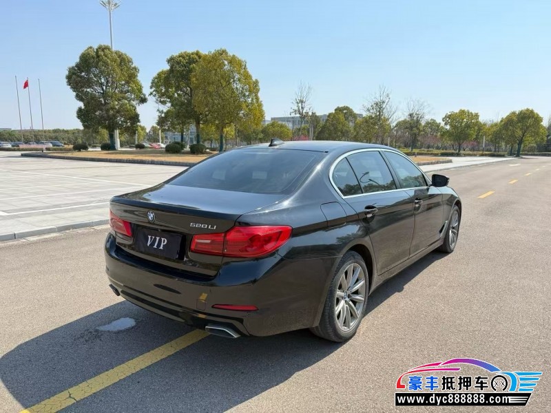 18年宝马5系轿车抵押车出售