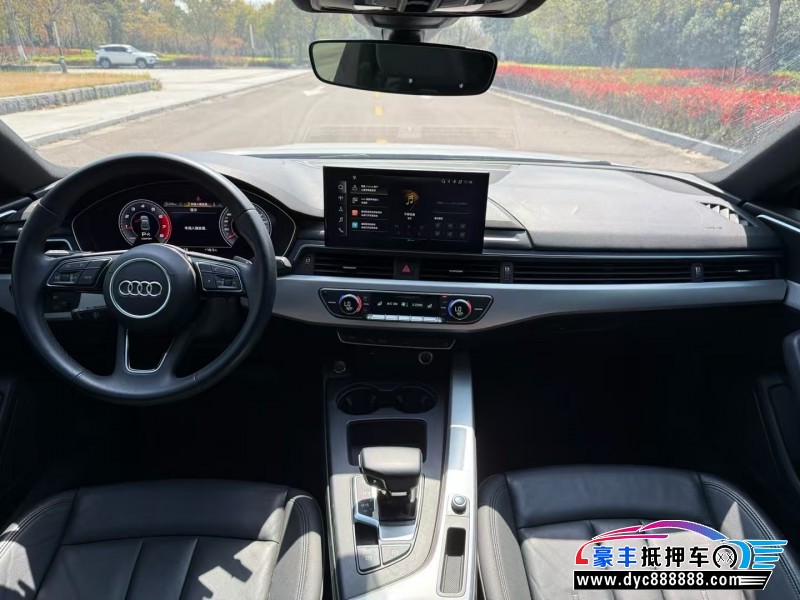 21年奥迪A5轿车抵押车出售