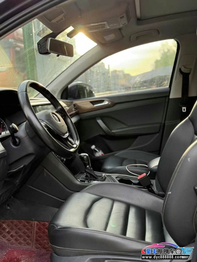 19年大众途岳轿车抵押车出售