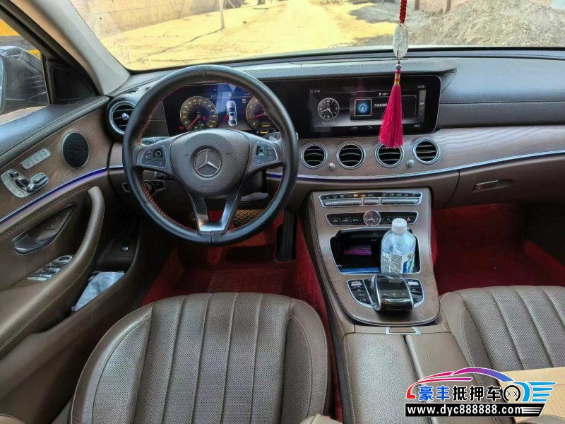 18年奔驰E轿车抵押车出售