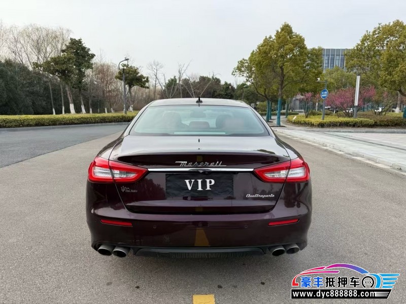 18年玛莎拉蒂总裁轿车抵押车出售
