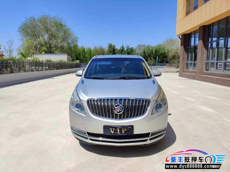 14年别克GL8轿车抵押车出售