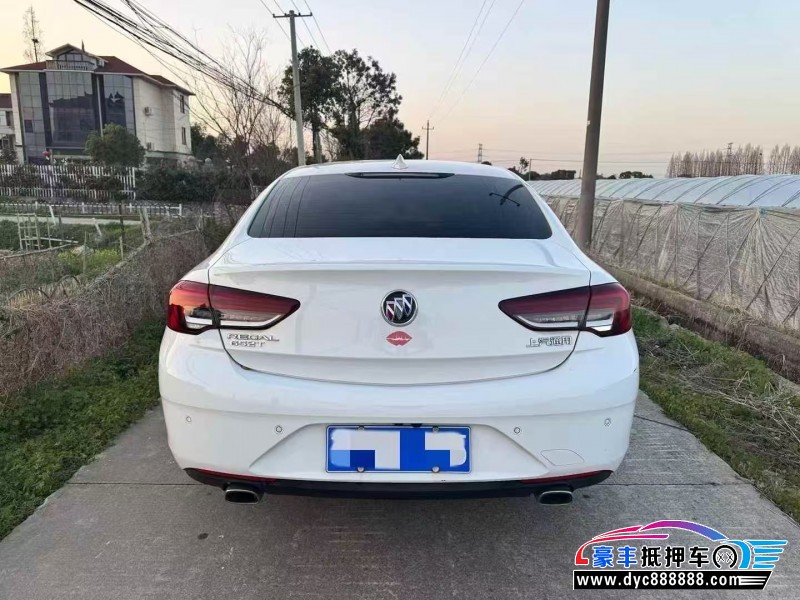 22年别克君威轿车抵押车出售