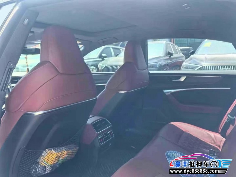 23年奥迪A7轿车抵押车出售