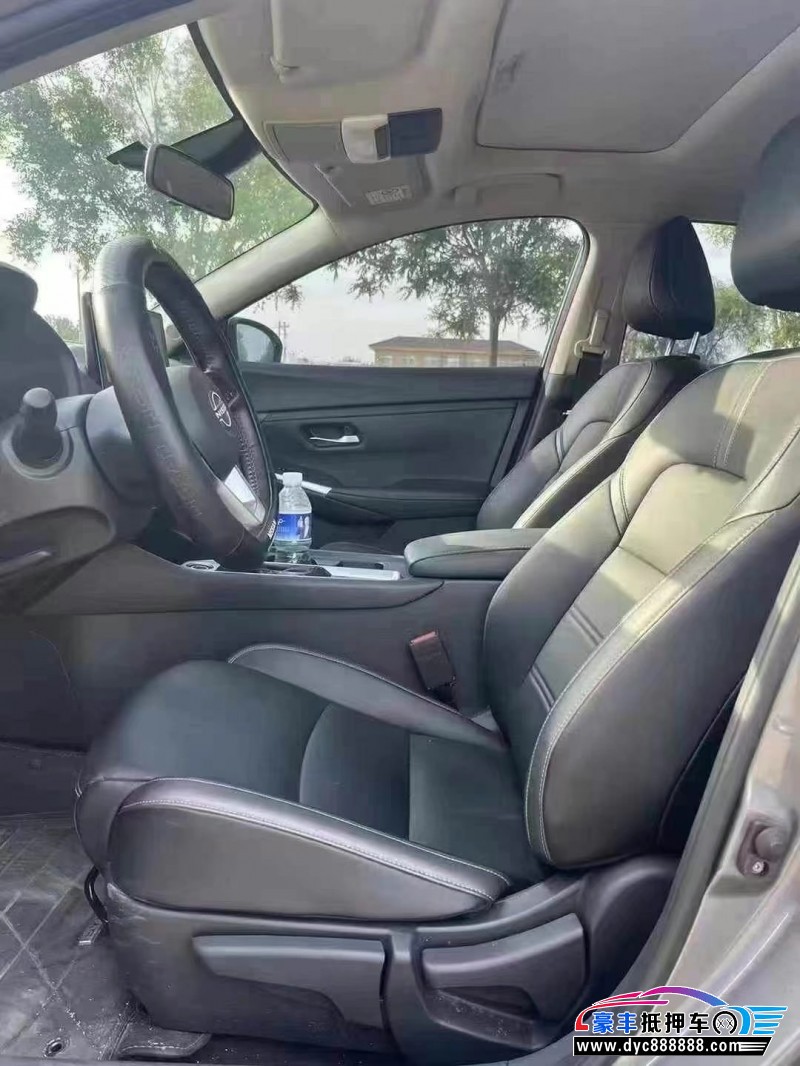 24年日产轩逸轿车抵押车出售