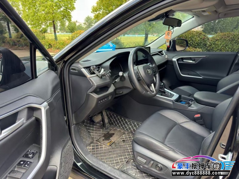 23年丰田威兰达轿车抵押车出售