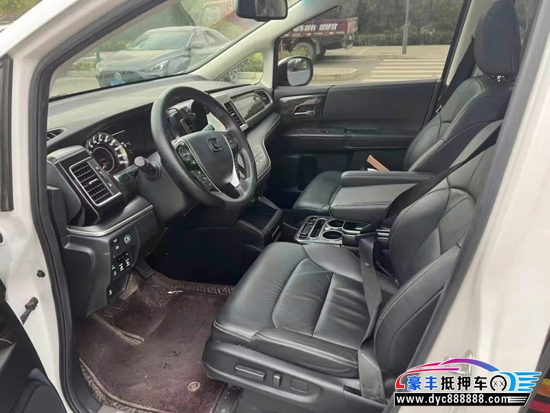 19年本田艾力绅轿车抵押车出售