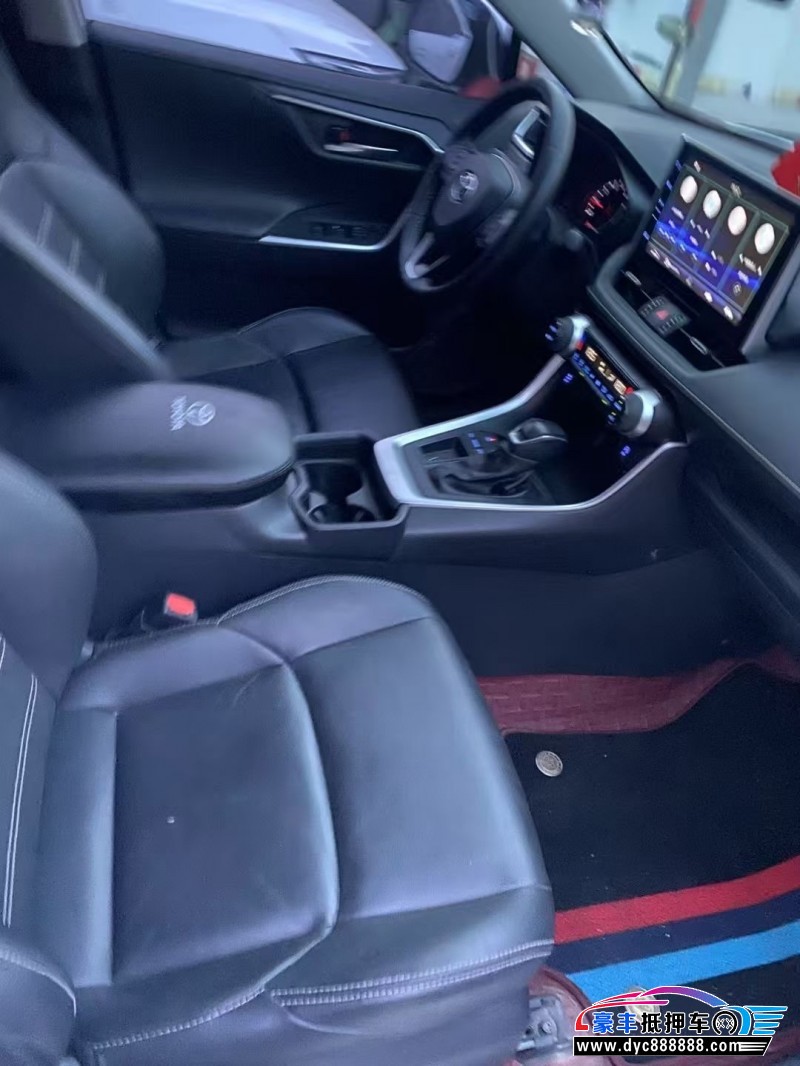 25年丰田威兰达轿车抵押车出售