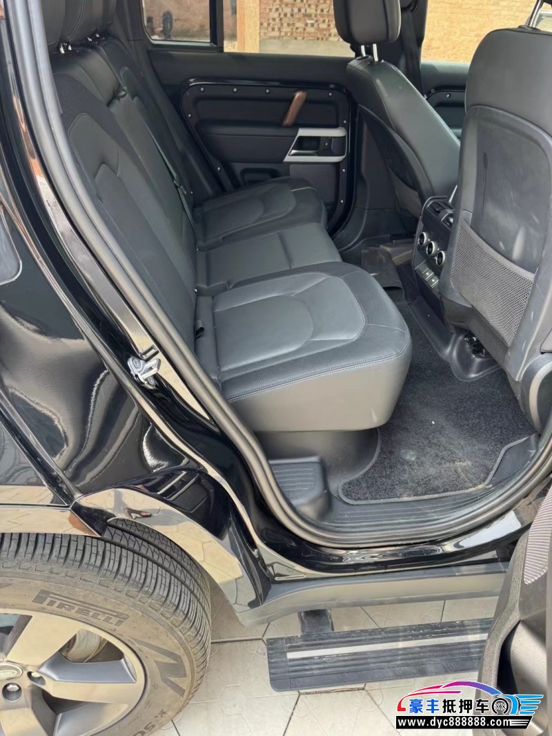 23年路虎卫士轿车抵押车出售